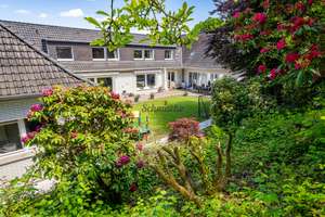 Wunderschöne Villa mit Garten, 3 Garagen, Weinkeller & viel Platz für die ganze Familie