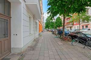 Provisionsfrei! Bezugsfreie 2,5-Zimmer Altbauwohnung mit Balkon im Laskerkiez – Corinthstraße  48, 10245 Friedrichshain, Berlin – Vorschaubild 19