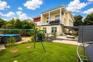 Ein Zuhause für Generationen – viel Raum, beste Lage und ein Extra an Flexibilität. – Wingenshof 32, 53773 Hennef (Sieg) – Vorschaubild 6