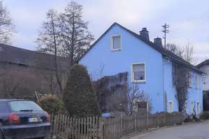 Kapitalanleger aufgepasst!! Schönes Einfamilienhaus in Helmbrechts zu verkaufen – Zur Sägemühle 1, 95233 Helmbrechts – Vorschaubild 2