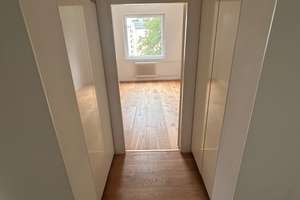 Helle modernisierte Wohnung mit Balkon und Aufzug in gefragter City-West-Lage – 10719 Wilmersdorf, Berlin – Vorschaubild 11