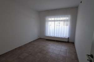 Gepflegte 2-Zimmer-Wohnung in Köln-Lövenich – Die vollständige Adresse der Immobilie erhältst du vom Anbieter., 50859 Lövenich, Köln – Vorschaubild 2