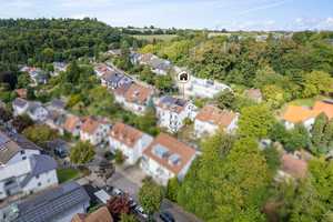 Ihr neues Zuhause: modernes Reihenhaus mit PV-Anlage, Einliegerwohnung, Terrasse & 2 Balkonen – Karlsruhe – Vorschaubild 36