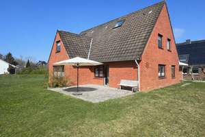 Exklusives Zweifamilienhaus mit großem Garten in begehrter Lage von Neukirchen (Nordfriesland) – Andreas-Hansen-Siedlung 13, 25927 Neukirchen – Vorschaubild 22
