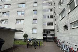 Charmante 3-Zimmer-Wohnung in verkehrsgünstiger Lage von Ingolstadt-Ost – Die vollständige Adresse der Immobilie erhältst du vom Anbieter., 85055 Nordost, Ingolstadt – Vorschaubild 3