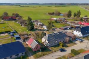 Zwei Doppelhaushalten mit 3.820 qm Land in ruhiger Lage - Mecklenburgische Seenplatte – 17089 Gültz – Vorschaubild 2