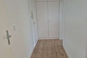 Traumhafter Weitblick und modernisierte 2-Zimmerwohnung dazu. – Greifswalder Str. 3, 42109 Uellendahl-Katernberg, Wuppertal – Vorschaubild 7