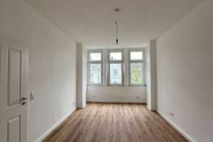 Kernsaniertes Altbau Apartment – Oberbilker Allee 310, 40227 Düsseldorf – Vorschaubild 1