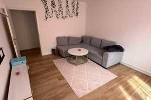 Geschmackvolle 2-Raum-Wohnung in Hannover – Moorkamp 11, 30165 Hannover – Vorschaubild 1