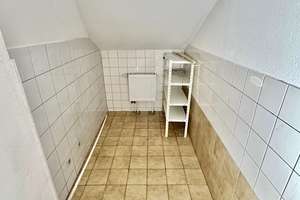 Individuelles EFH mit 2 Einheiten: 11 Zimmer, 409 m² Nutzfl., Keller, Pool, großer Garten! – Puschkinallee xx, 15745 Wildau – Vorschaubild 59