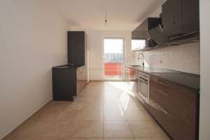 !! City-Penthouse mit Einbauküche, schönem Tageslichtbad, 2 Balkonen und Aufzug !! – Heinrich-Zille-Straße 13, 9111 Zentrum, Chemnitz – Vorschaubild 7