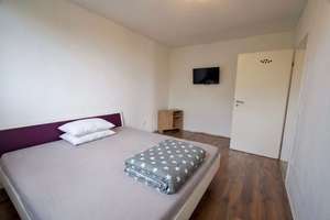 Rundum-sorglos-Paket: Bezugsfrei, frisch renoviert & Weitblick! 2-Zimmer-Wohnung in Hochheide – Die vollständige Adresse der Immobilie erhältst du vom Anbieter., 47198 Hochheide, Duisburg – Vorschaubild 3