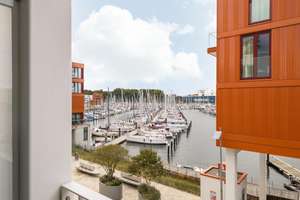 Die Ostsee und die Marina im Blick – Die vollständige Adresse der Immobilie erhältst du vom Anbieter., 23570 Travemünde, Lübeck – Vorschaubild 2