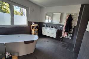 Doppelhaus-Villa in Exklusiver Parkanlage – Rudelsweiherstrasse 20a, 91054 Burgberg, Erlangen – Vorschaubild 8