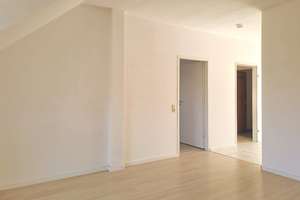 WBS erforderlich! Gemütliche Dachgeschosswohnung mit Balkon und Blick ins Grüne – Am Lakenbruch 44, 44793 Hordel, Bochum – Vorschaubild 5