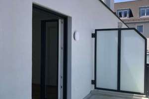 Nachmieter gesucht 01.03: 2-Zimmer Wohnung im 2. OG mit Balkon in Bogenhausen – Zaubzerstraße 29 a, 81677 Altbogenhausen, München – Vorschaubild 12