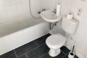 ERDGESCHOSSWOHNUNG in Neu-Olvenstedt! – Olvenstedter Chaussee 143, 39130 Neu Olvenstedt, Magdeburg – Vorschaubild 3