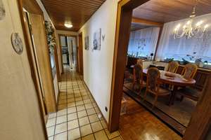 Möblierte Haus mit großer Nutzfläche/Terrasse ohne Nachbarn zu vermieten – Hundebrinkstraße 24, 45326 Altenessen-Süd, Essen – Vorschaubild 20