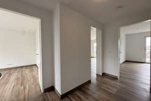 Moderne 3-Zimmer Wohnung mit Balkon, hochwertiger Einbauküche & Fußbodenheizung – Die vollständige Adresse der Immobilie erhältst du vom Anbieter., 81369 Untersendling, München – Vorschaubild 6