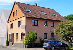 Straßenansicht