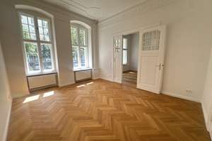 HOCHWERTIG SANIERTER, ELEGANTER STUCKALTBAU MIT GROSSER TERRASSE ZUM RUHIGEN INNENHOF – Trautenaustrasse 8, 10717 Wilmersdorf, Berlin – Vorschaubild 9