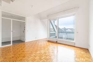 MIT Erbpacht - moderne Dachgeschoss Maisonette-Wohnung, mediterranes Flair & nah am Rhein! – Steinkribbenstraße 11, 40597 Benrath, Düsseldorf – Vorschaubild 2