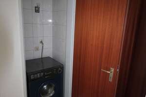 DU-Mitte, renovierte 2 .Zi.-Whg., 3. OG 64 m², gr. Küche, Balkon,  Aufzug – Güntherstraße 35, 47051 Dellviertel, Duisburg – Vorschaubild 5