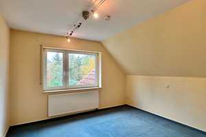 Solides Einfamilienhaus in zentraler, ruhiger Lage am Osternburger Utkiek – Brachvogelweg x, 26133 Oldenburg (Oldenburg) – Vorschaubild 13