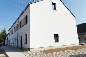 Baden-Baden: Erstbezug - Fertiggestelltes Reihenhaus mit Garten, Terrasse und Stellplatz – Pfarrstraße 16b, 76532 Sandweier, Baden-Baden – Vorschaubild 15