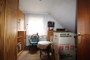 Zweifamilienhaus mit Doppelgarage auf einem 1370 qm Grundstück am Ortsausgang von Krefeld – Fischeln – Alte Neusserstraße 5 & 5a, 47807 Krefeld – Vorschaubild 12