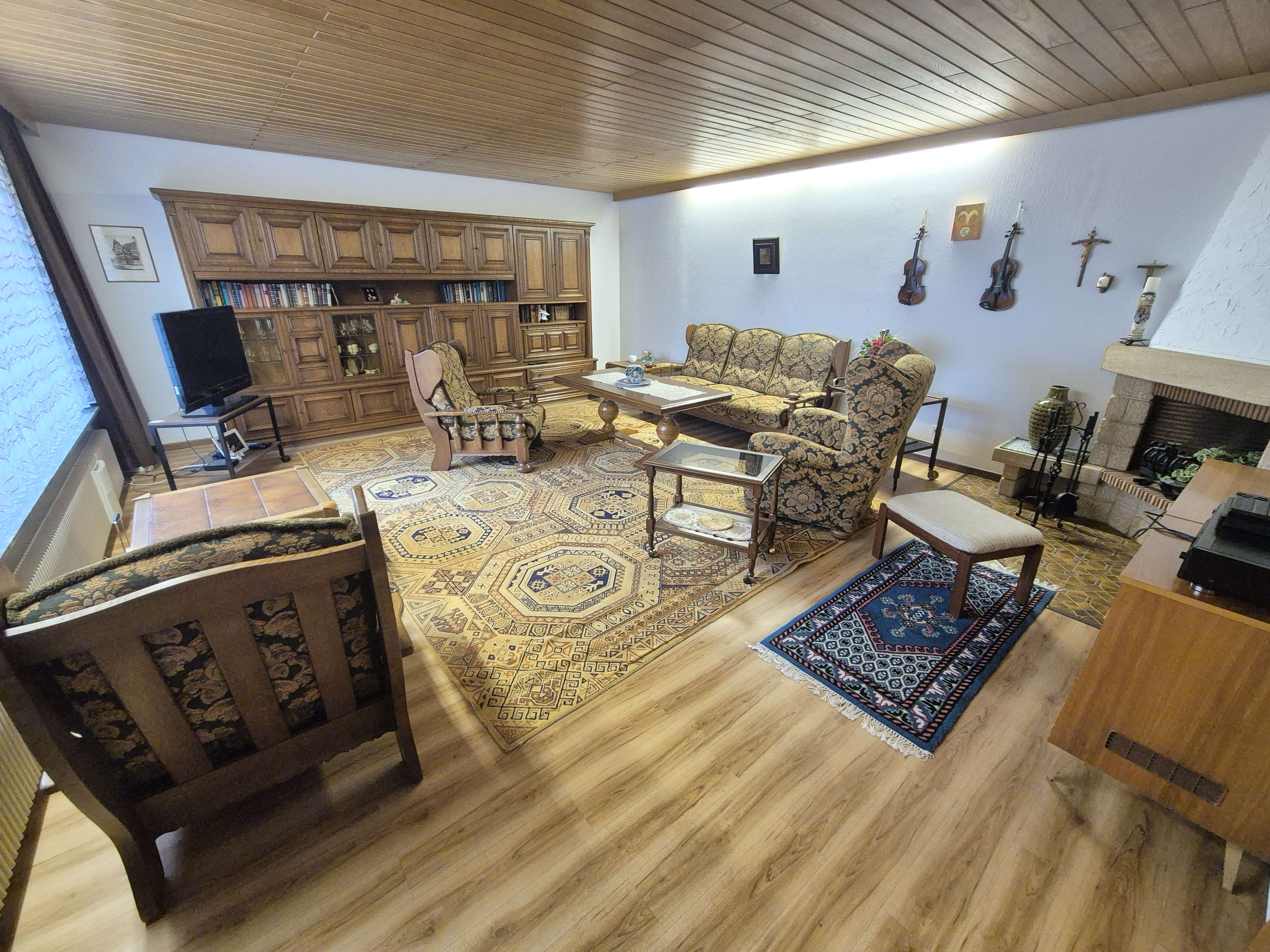 Immobilie in Giesen - Großzügiger Winkelbungalow mit Garage und Einliegerpotenzial in ruhiger Lage von Giesen-Hasede - Bild 7