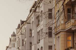 Klar gegliedert mit Cubro-Küche und Westbalkon – Die vollständige Adresse der Immobilie erhältst du vom Anbieter., 10781 Schöneberg, Berlin – Vorschaubild 16