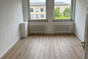 Großzügige, helle ca. 170qm:  5 Zimmer Wohnung mit Balkon, 4.OG, Aufzug in Rüttenscheid – Kortumstr xxx, 45130 Rüttenscheid, Essen – Vorschaubild 19