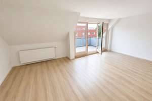 Tolle 3-Zimmer-Wohnung im DG mit Balkon