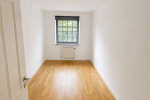 Hochwertige 3-Zimmer-Wohnung mit Kamin, zwei überdachten Balkonen und Aufzug – Die vollständige Adresse der Immobilie erhältst du vom Anbieter., 28211 Gete, Bremen – Vorschaubild 6