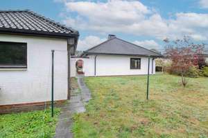 RESERVIERT !!! Wunderschöner Walmdach-Bungalow ! Familienfreundlich und barrierearm in Top-Lage – Die vollständige Adresse der Immobilie erhältst du vom Anbieter., 21279 Hollenstedt – Vorschaubild 3