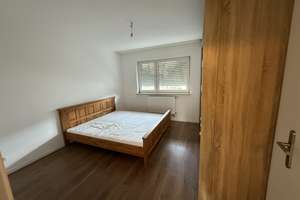 Charmantes Reihenmittelhaus mit drei separaten Wohneinheiten (EG, OG, DG) – Ideal für Kapitalanleger – Wacholderweg 1 1/2, 86169 Hammerschmiede, Augsburg – Vorschaubild 5