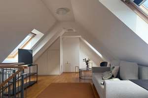 JETZT *Paul & Partner* TRAUMHAFTE ALTBAUWOHNUNG STEHT LEER! DIREKT BEZUGSBEREIT! 220 – Die vollständige Adresse der Immobilie erhältst du vom Anbieter., 81677 Steinhausen, München – Vorschaubild 2