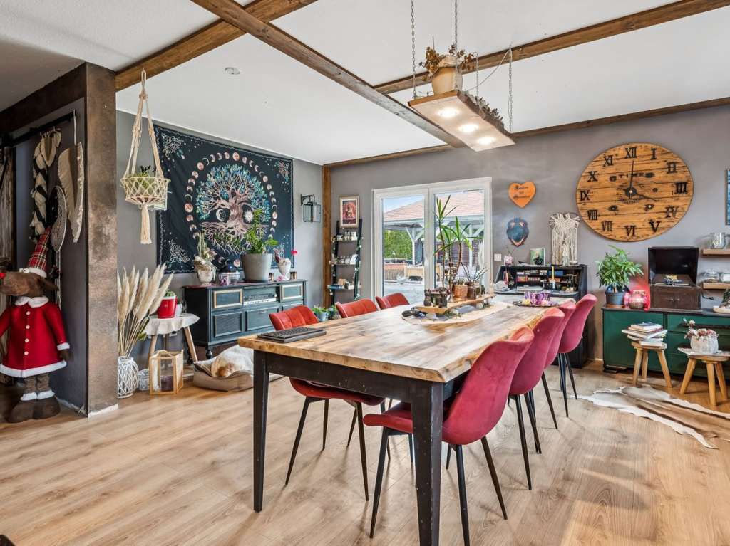 Immobilie in Bühlerzell - Hochwertiges Einfamilienhaus mit Garten, Garage und  2 Stellplätzen in Bühlerzell - Bild 3