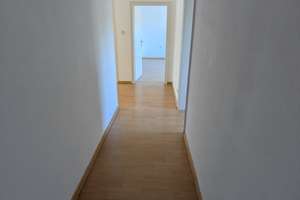 Schöne 3 ZKB Wohnung mit Balkon in der Fludersbach – Am Hamerich 4, 57074 Siegen, Siegen – Vorschaubild 7