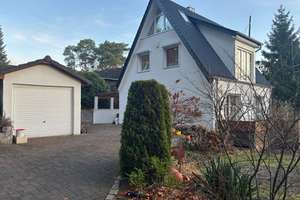 Gepflegtes Einfamilienhaus mit 3,5 Zimmern in Hamburg-Neugraben – Quellgrund 8, 21149 Neugraben-Fischbek, Hamburg – Vorschaubild 1