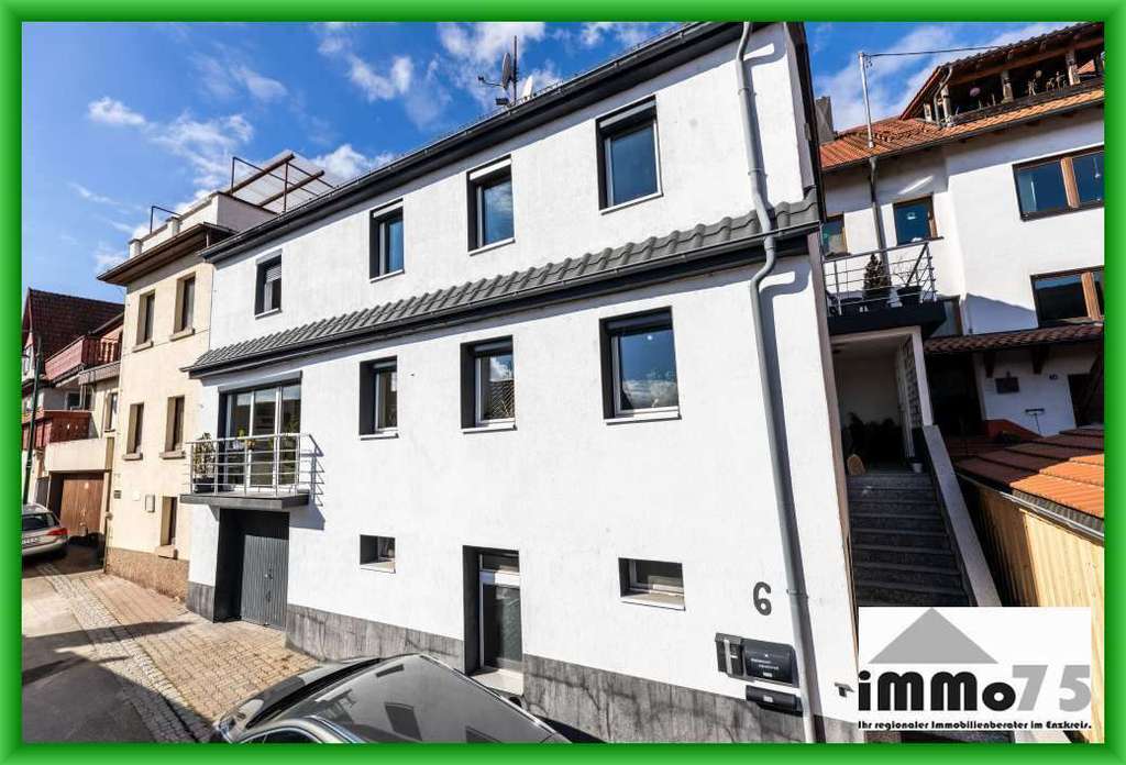 Immobilie in Mühlacker - 🏡 großes Einfamilienhaus mit 4 Bädern – mit Platz, Charme und vielen Möglichkeiten! - Bild 0