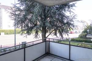 Selbst einziehen oder vermieten? Zentrale 3-Zimmer-Wohnung mit Loggia in Brackwede – Die vollständige Adresse der Immobilie erhältst du vom Anbieter., 33647 Brackwede, Bielefeld – Vorschaubild 12