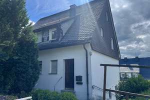 / Das eigene Haus zum bezahlbaren Preis! – Die vollständige Adresse der Immobilie erhältst du vom Anbieter., 59939 Olsberg – Vorschaubild 4