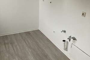 3,5 Zimmer-Wohnung mit neuem Bad – Johannes-Palm-Str. 83, 89079 Wiblingen, Ulm – Vorschaubild 3