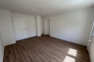 ERSTBEZUG: Kernsanierte 3+1 Zimmer-Wohnung mit separatem Büro sowie Garage im Lehenviertel  – Die vollständige Adresse der Immobilie erhältst du vom Anbieter., 70180 Lehen, Stuttgart – Vorschaubild 7