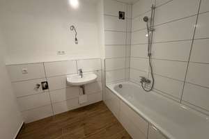 3-Zimmer-Wohnung  in zentraler Lage von Neuperlach Süd *ERSTBEZUG NACH SANIERUNG* – Carl-Wery-Straße 10, 81739 Neuperlach, München – Vorschaubild 8