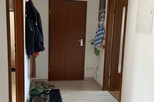 Gepflegte 3-Zimmer-Wohnung mit Balkon, EBK und Parkhausstellplatz in Erlangen Zentrum – Spinnereistraße 18, 91052 Tal, Erlangen – Vorschaubild 9
