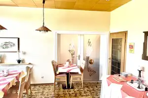 Hotel/ Appartementhaus/ Büro/ Praxis/ Altenpflege im Wesertal – Jahnweg 1a, 37688 Höxter (Kreis) – Vorschaubild 11