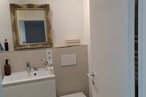 Helle 3-Zi.-Wohnung mit Balkon und offener neuer Einbauküche – Volpinistraße ., 80638 Nymphenburg, München – Vorschaubild 12